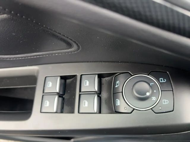 Ford Focus EcoBoost ST Line Wagon