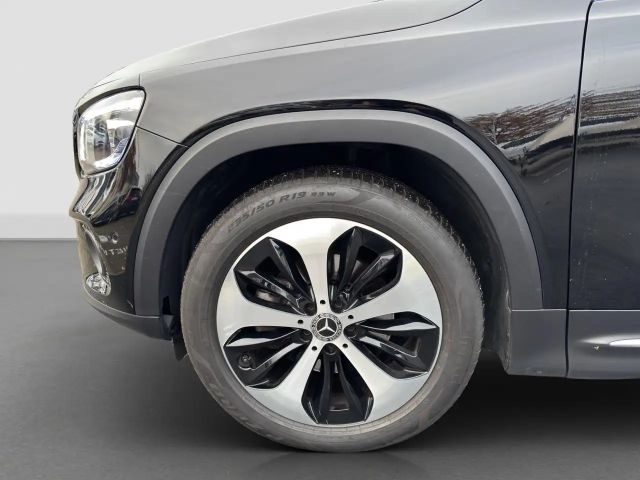 Mercedes-Benz GLB 200 4MATIC Progressive