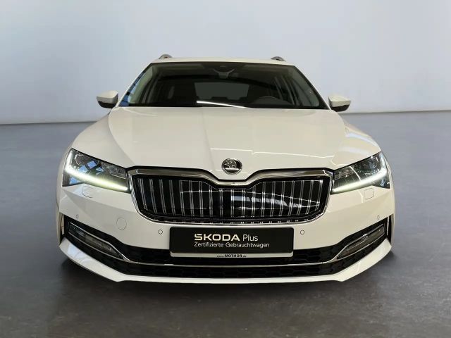 Skoda Superb 1.4 TSI Combi iV