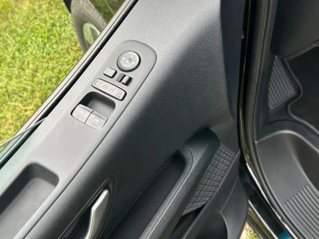 Hyundai Staria Trend