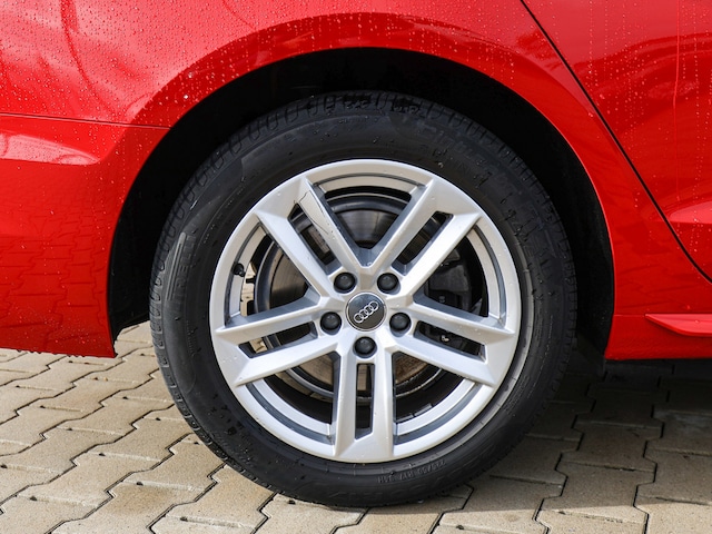 Audi A4 40 TDI S-Tronic Sedan