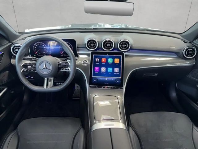 Mercedes-Benz C 220 Sedan