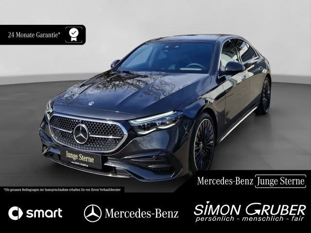 Mercedes-Benz E 220 AMG Line E 220 d Sedan