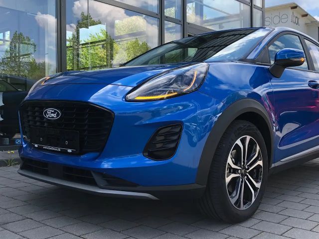 Ford Puma EcoBoost Titanium