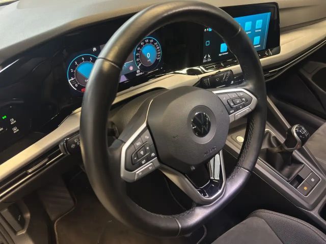 Volkswagen Golf 1.5 TSI Life