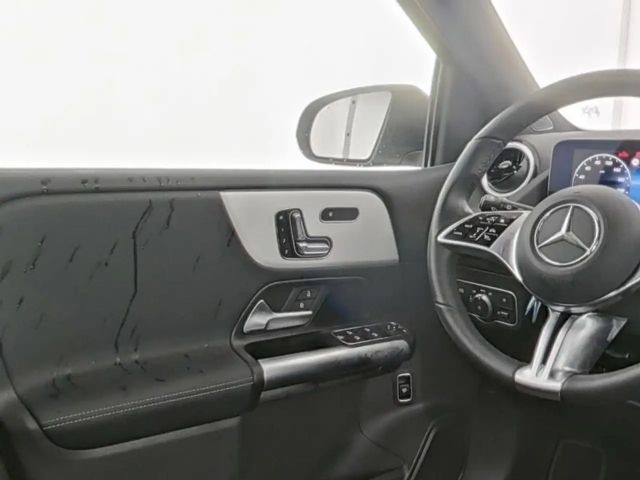 Mercedes-Benz B 220 4MATIC Progressive