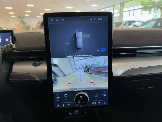 Ford Mustang Mach-E ST Line