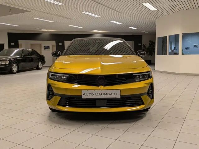 Opel Astra GS-Line Grand Sport