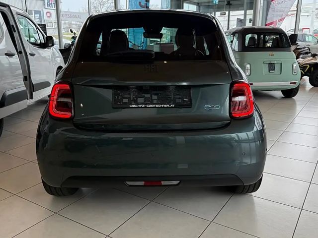 Fiat 500e 42 kWh