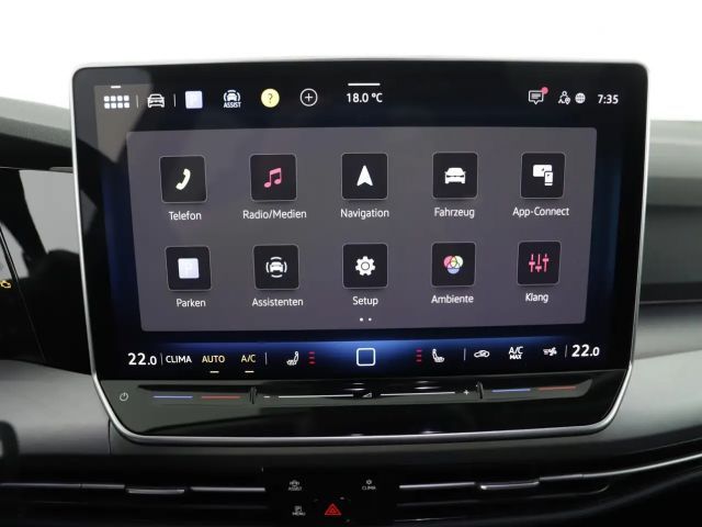 Volkswagen Golf Business DSG Variant