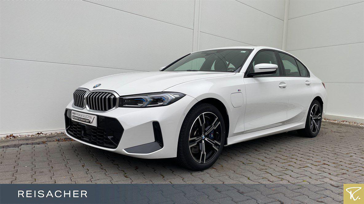 BMW 330 330e Sedan