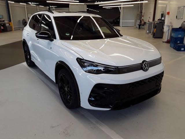 Volkswagen Tiguan 1.5 eTSI DSG R-Line