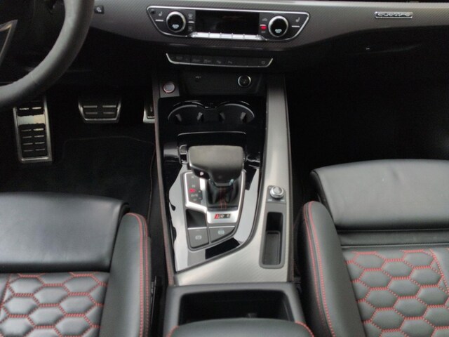 Audi RS4 Avant Quattro