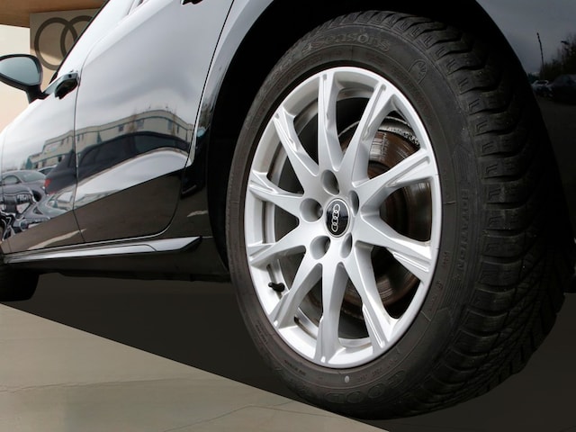 Audi A4 40 TDI S-Tronic Sedan