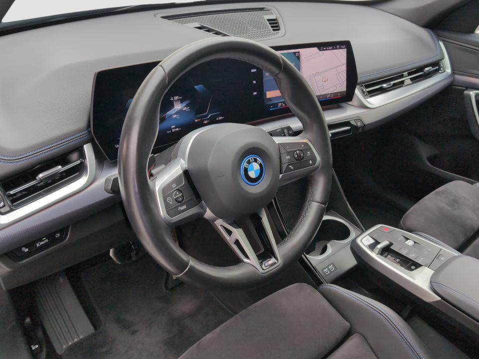 BMW iX1 eDrive20
