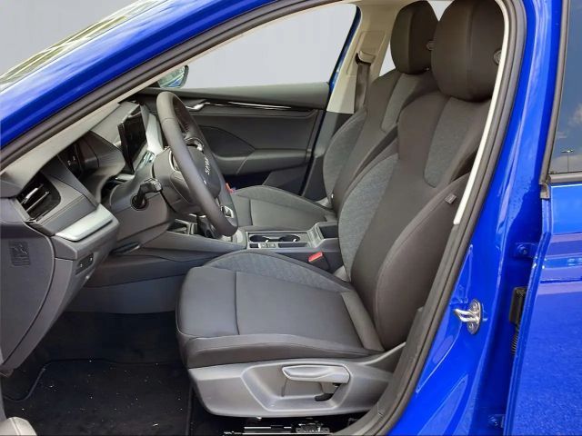 Skoda Octavia Essence TSI