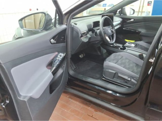 Volkswagen ID.5 IQ.Drive Pure