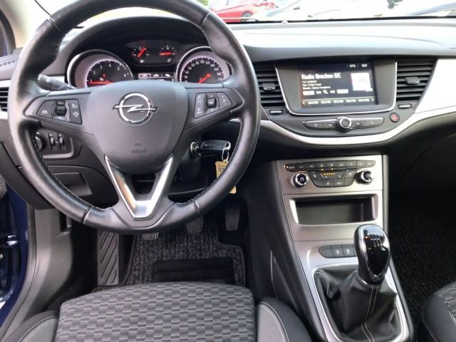 Opel Astra 1.2 Turbo Edition Turbo