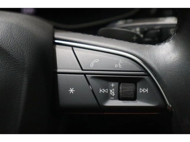 Audi A4 45 TFSI Avant Quattro