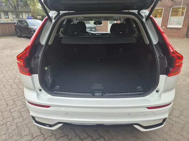 Volvo XC60 AWD Dark Plus Recharge T6