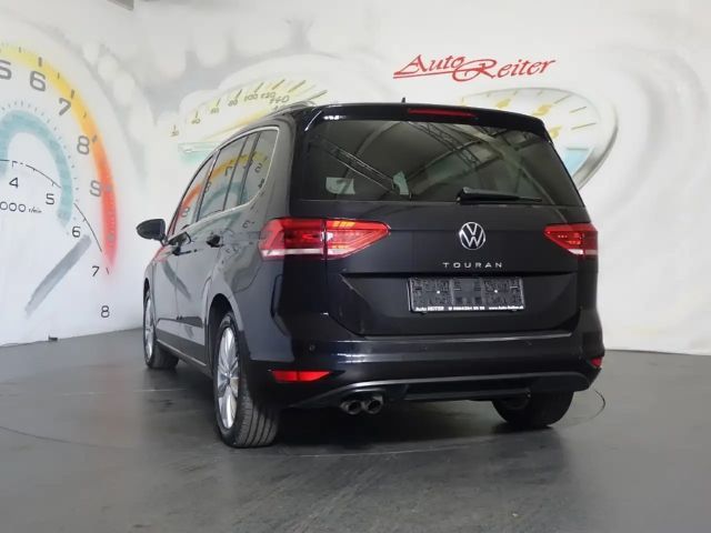 Volkswagen Touran DSG Highline