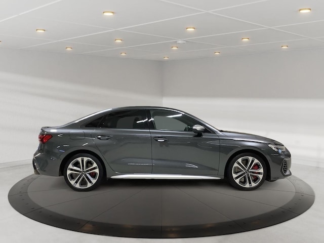 Audi S3 Quattro S-Tronic Sedan