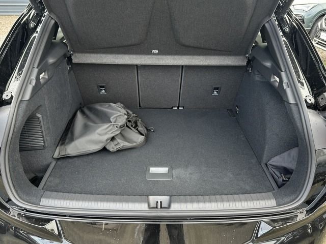 Cupra Terramar 1.5 e-Hybrid VZ