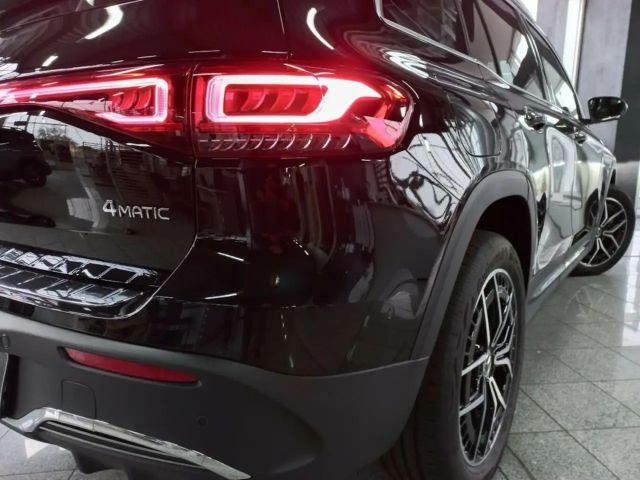 Mercedes-Benz EQB 300 4MATIC AMG Line