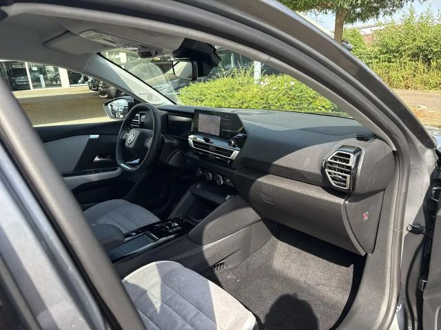 Citroën C4 Hybrid Max