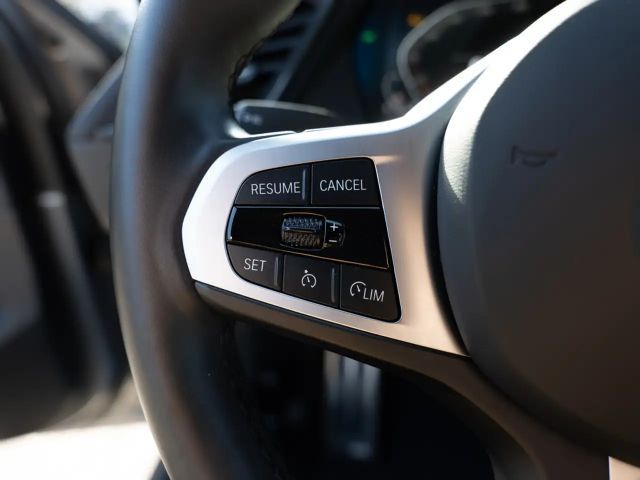 BMW 118 118i M-Sport Sedan