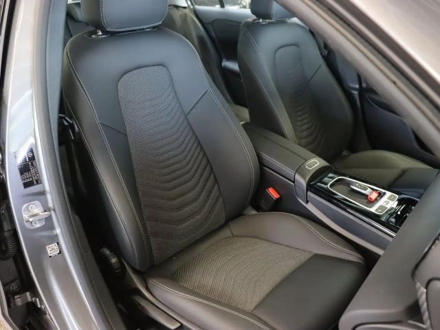 Mercedes-Benz A 180 Progressive