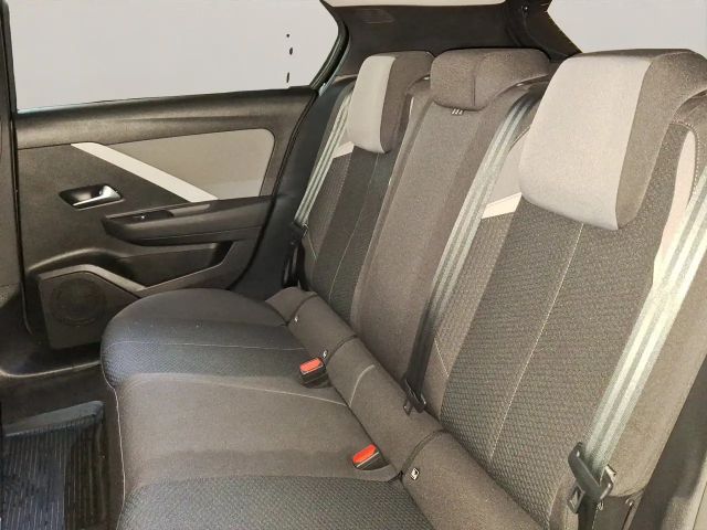 Opel Astra 1.2 Turbo Edition Turbo