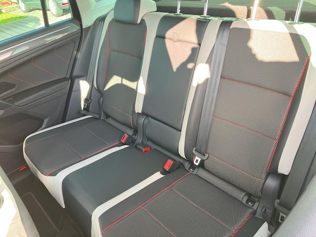 Volkswagen Tiguan 2.0 TSI DSG Sport