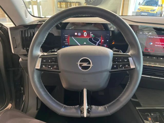 Opel Astra Hybrid Innovation