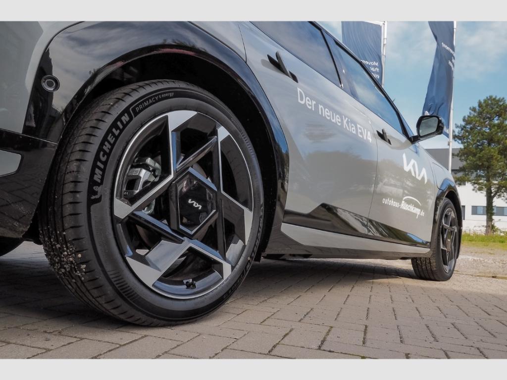 Kia EV4 81.4 kWh GT-Line