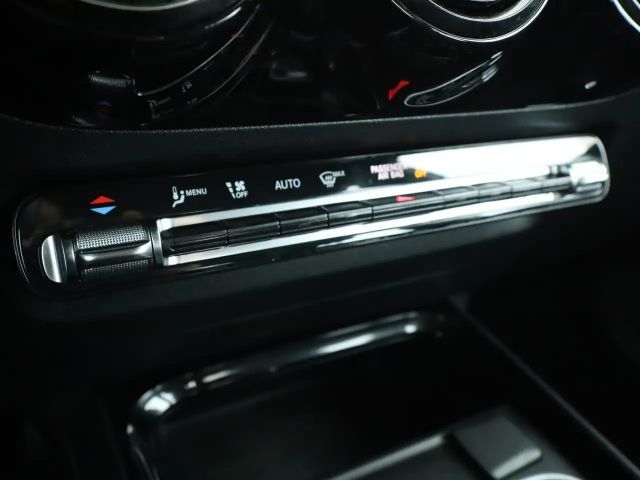 Mercedes-Benz GLA 250 GLA 250 e