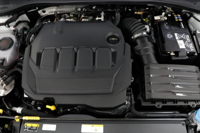 Seat Leon 2.0 TDI DSG Sportstourer Style