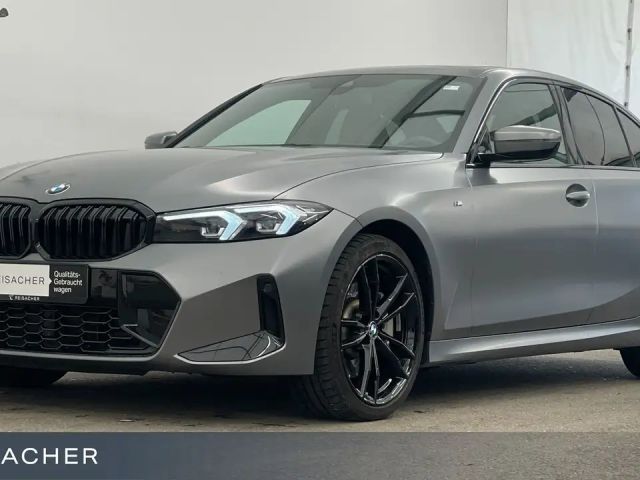 BMW 330 330i M-Sport Sedan xDrive