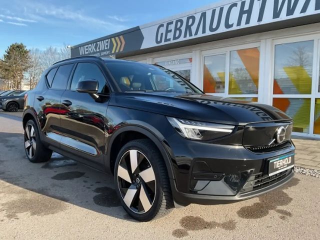 Volvo XC40 Plus