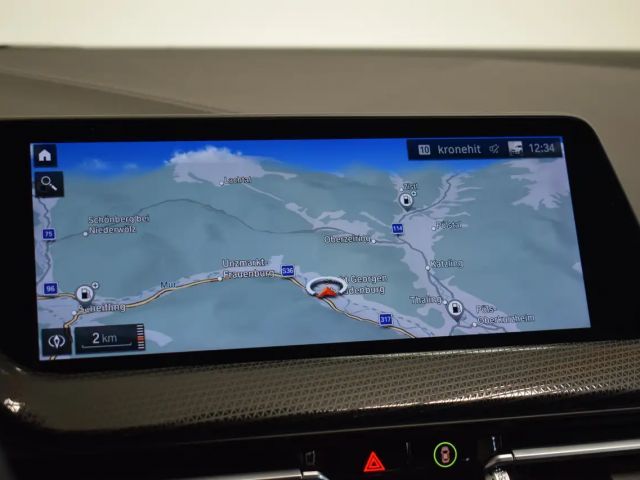 BMW 118 118i Sedan Sport Line