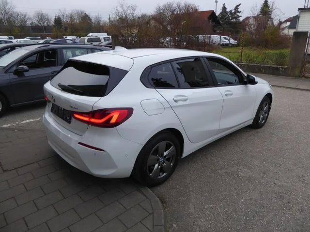 BMW 116 116d Sedan