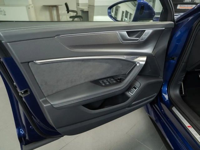 Audi RS6 4.0 TFSI Avant Quattro