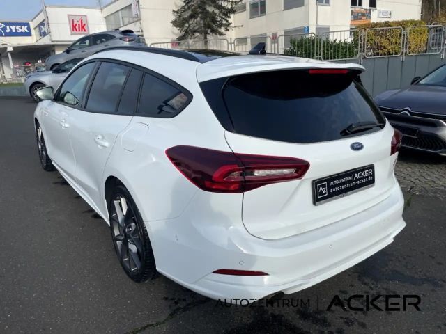 Ford Focus ST Line Wagon