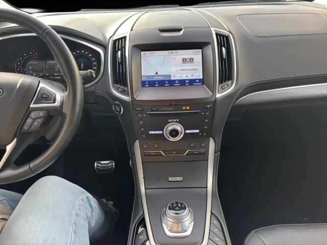 Ford Galaxy Titanium