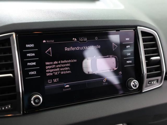 Skoda Karoq Selection