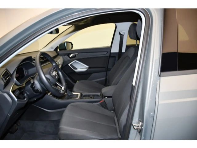 Audi Q3 35 TFSI S-Tronic