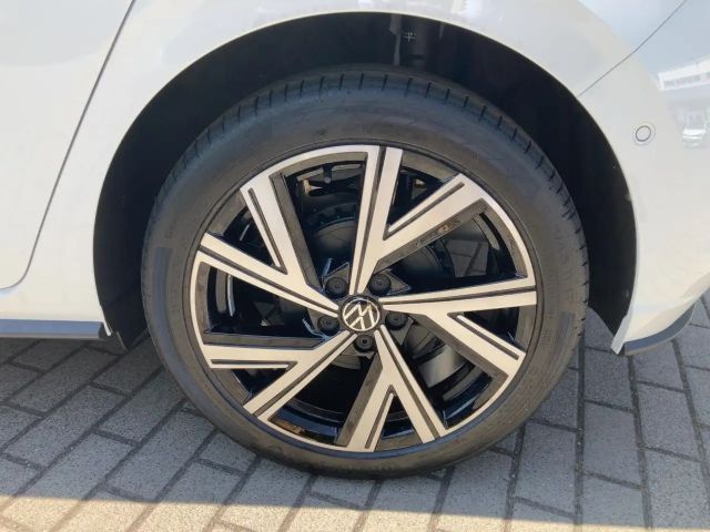 Volkswagen Polo 1.0 TSI DSG R-Line