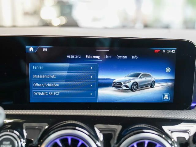 Mercedes-Benz A 250 A 250 e AMG Line