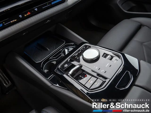 BMW 520 520d M-Sport Sedan