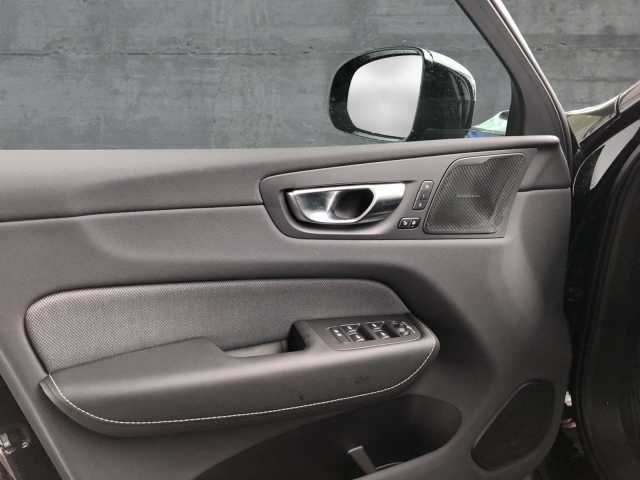 Volvo XC60 AWD Plus T6